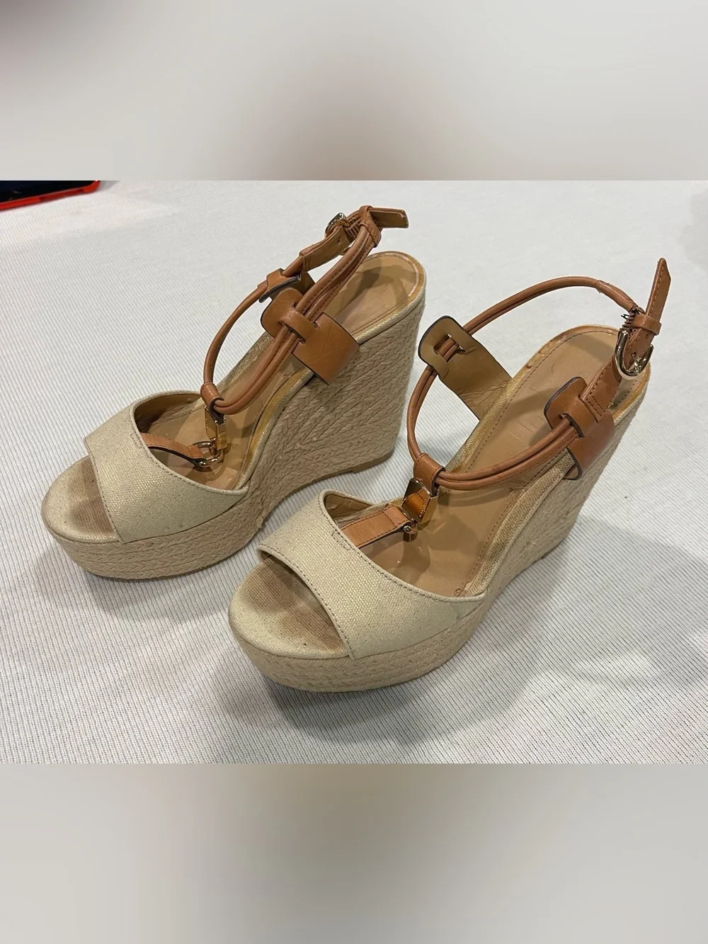 Coach Linden Wedge Sandal Women Size 5B